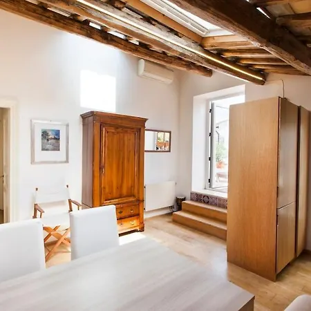 Apartment Penthouse Pantheon With Terrace 2br 2ba