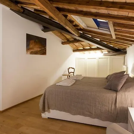 Penthouse Pantheon With Terrace 2br 2ba Apartment *