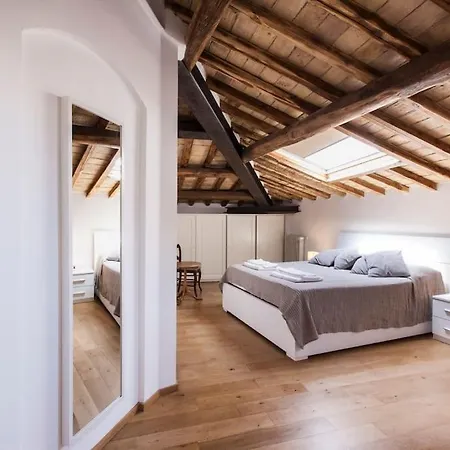 Penthouse Pantheon With Terrace 2br 2ba Διαμέρισμα Ρώμη