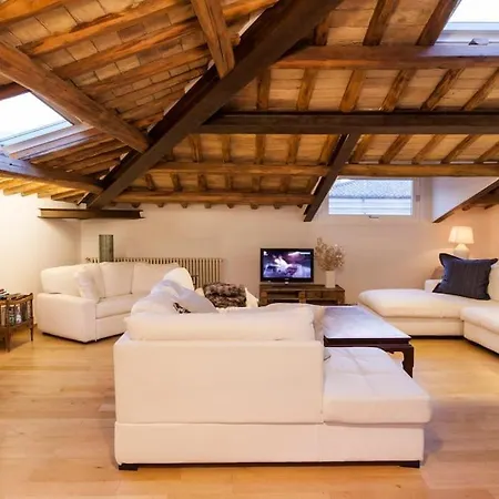 Penthouse Pantheon With Terrace 2br 2ba Διαμέρισμα Ρώμη